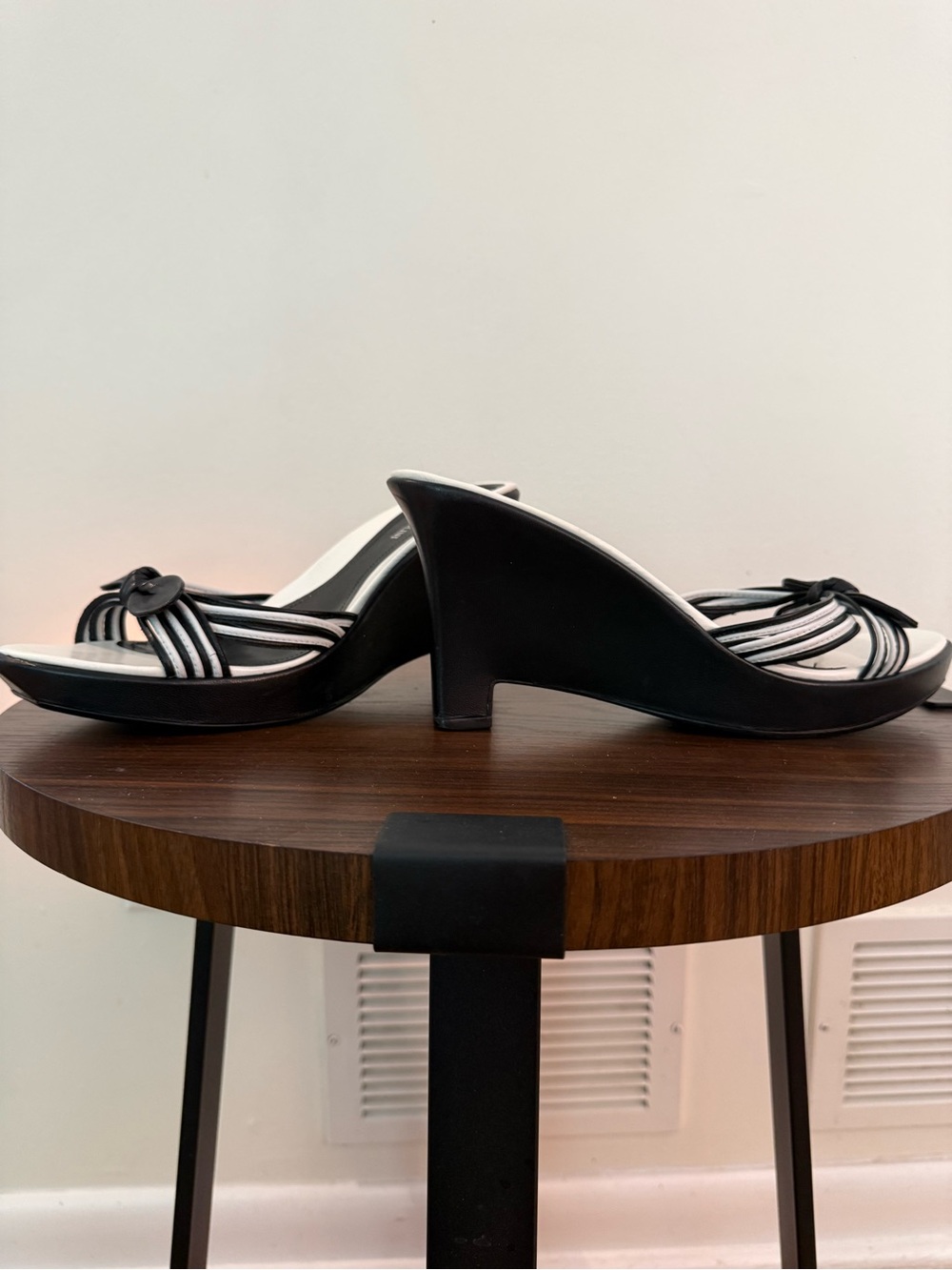 Vintage Enzo Angiolini Tuzedo inspired Mule Sandals size 10 M